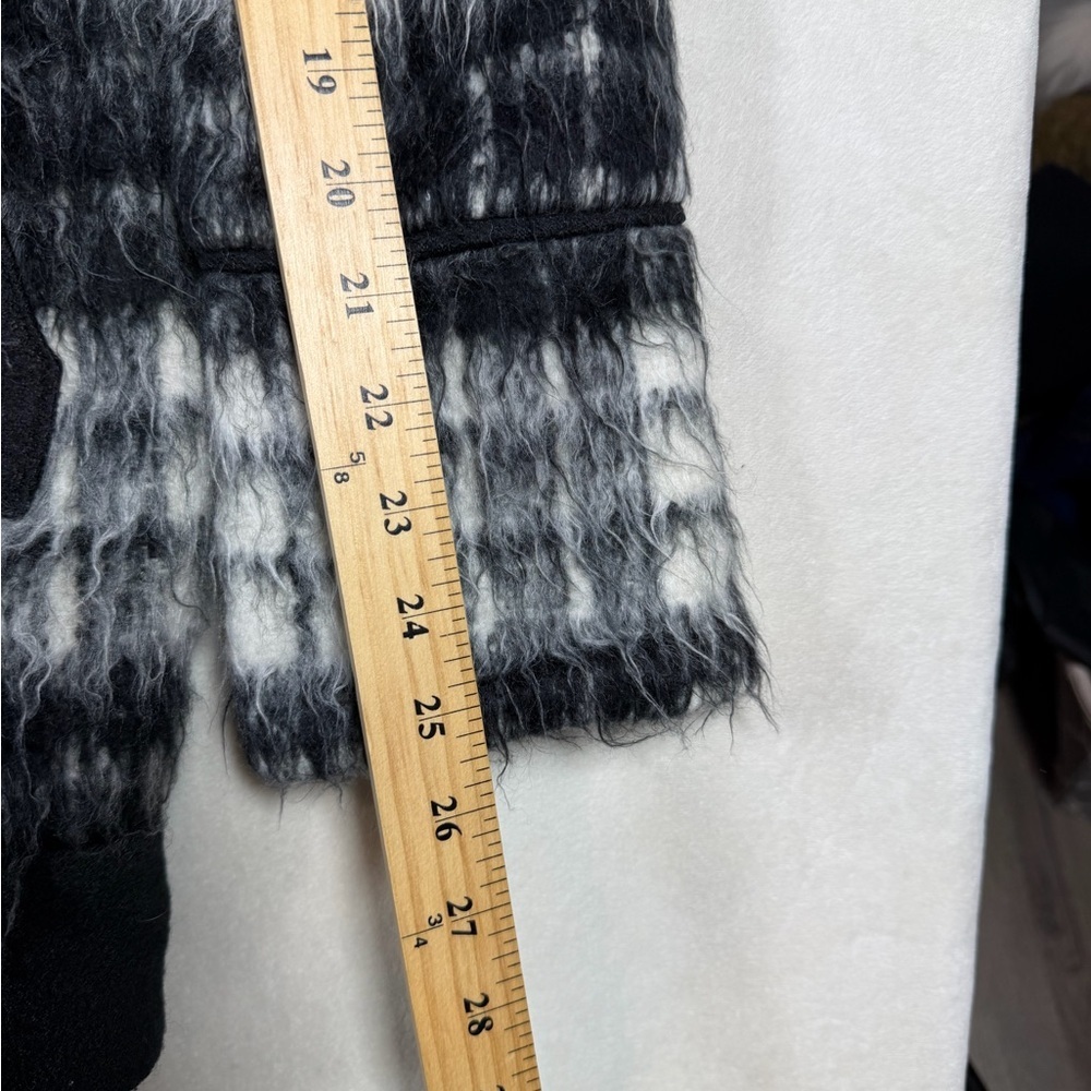 Free People Wool Blend Mohair Boho Shaggy Sherpa Bomber Cream Faux Fur Jacket - Picture 8 of 14